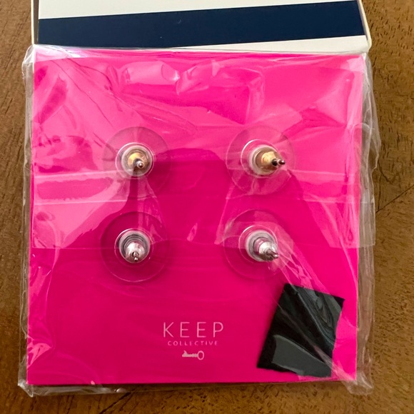 ❤️ Heart and 🗝 key Earrings Pack - NWT - Picture 5 of 6